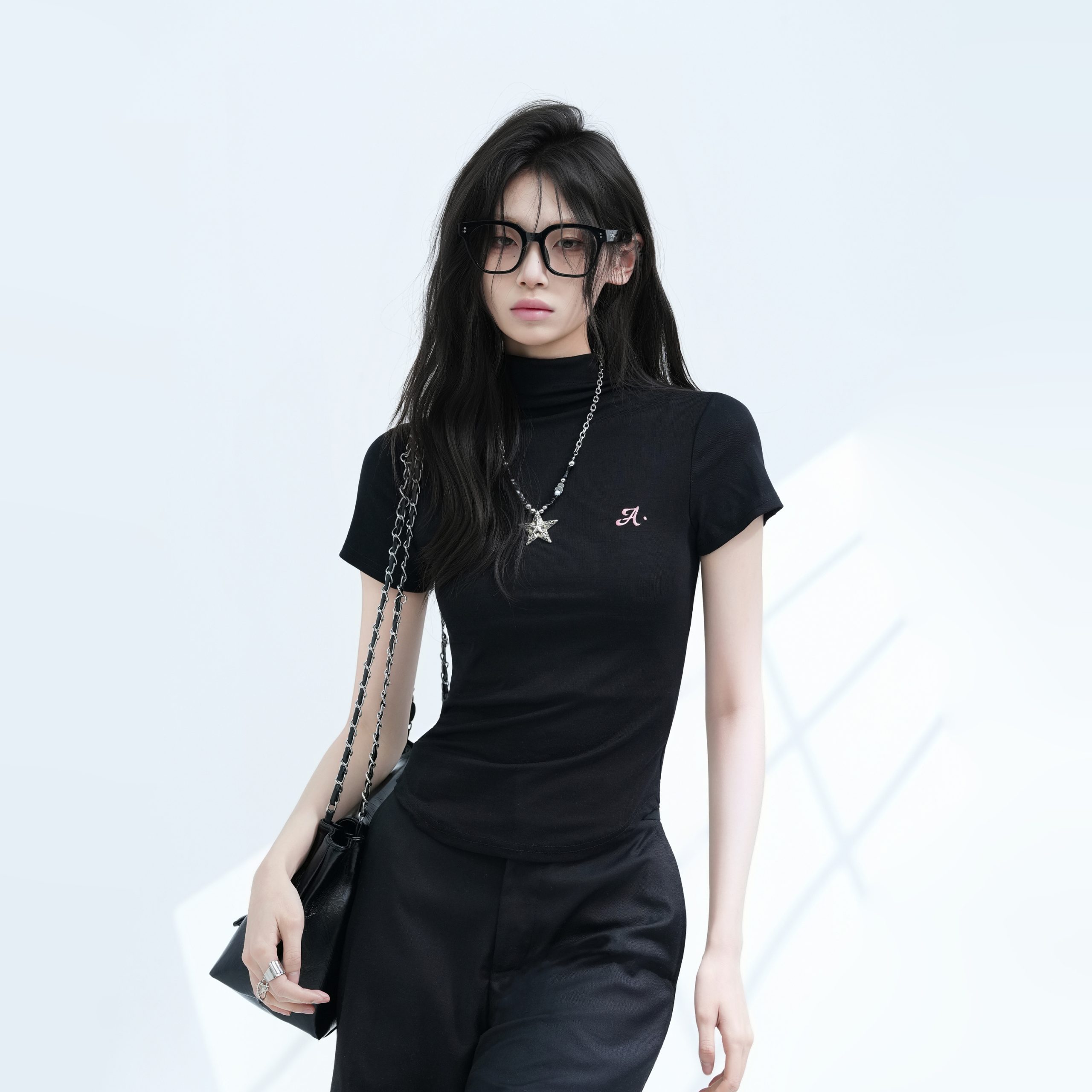 Korean-Style High-Neck Embroidered Short Sleeve T-Shirt for Women – Trendy Fitted Top for Spicy Y2K Fashion Lovers Korean-Style High-Neck Embroidered Short Sleeve T-Shirt for Women – Trendy Fitted Top for Spicy Y2K Fashion Lovers