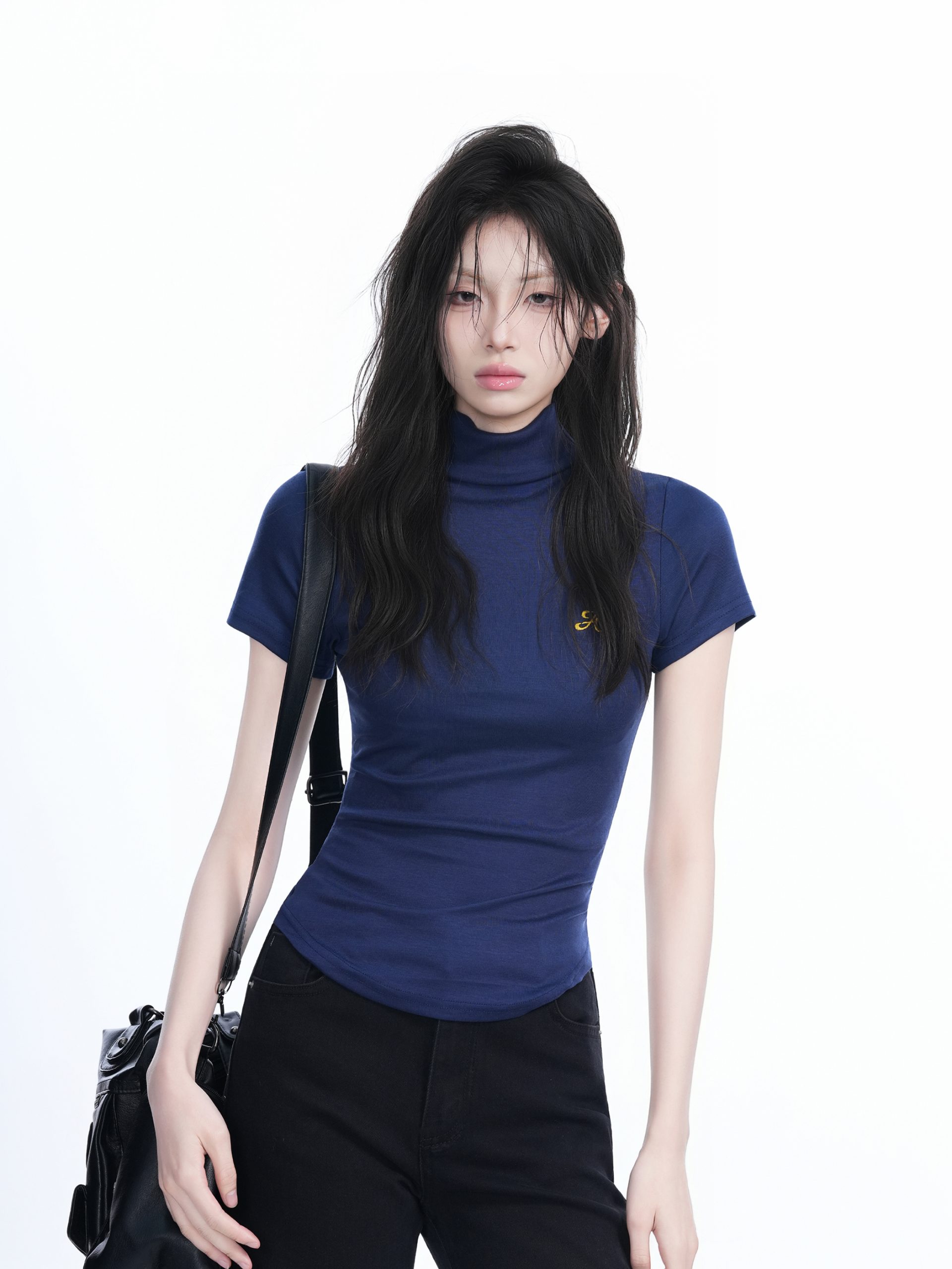 Korean-Style High-Neck Embroidered Short Sleeve T-Shirt for Women – Trendy Fitted Top for Spicy Y2K Fashion Lovers Korean-Style High-Neck Embroidered Short Sleeve T-Shirt for Women – Trendy Fitted Top for Spicy Y2K Fashion Lovers