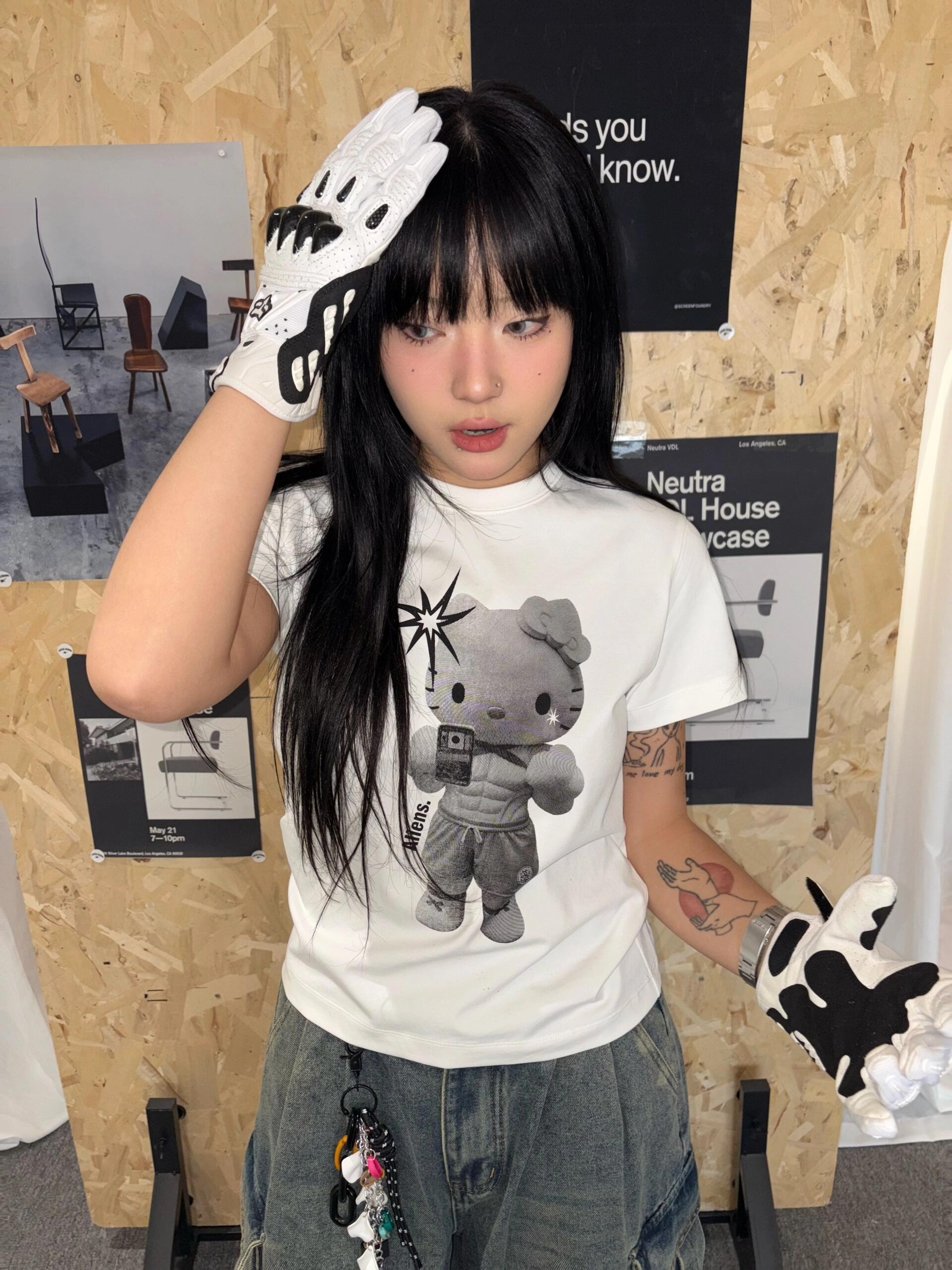 Korean Style Kitty Cartoon Print Fitted Cotton Fitness Top - High Elastic Slim Short Sweet Girl's Tee Korean Style Kitty Cartoon Print Fitted Cotton Fitness Top - High Elastic Slim Short Sweet Girl's Tee