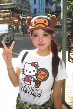 Korean Style Kitty Cat Printed Slim-Fit Round Neck Short Sleeve T-Shirt for Women - Age-Reducing Pure Cotton 25SS