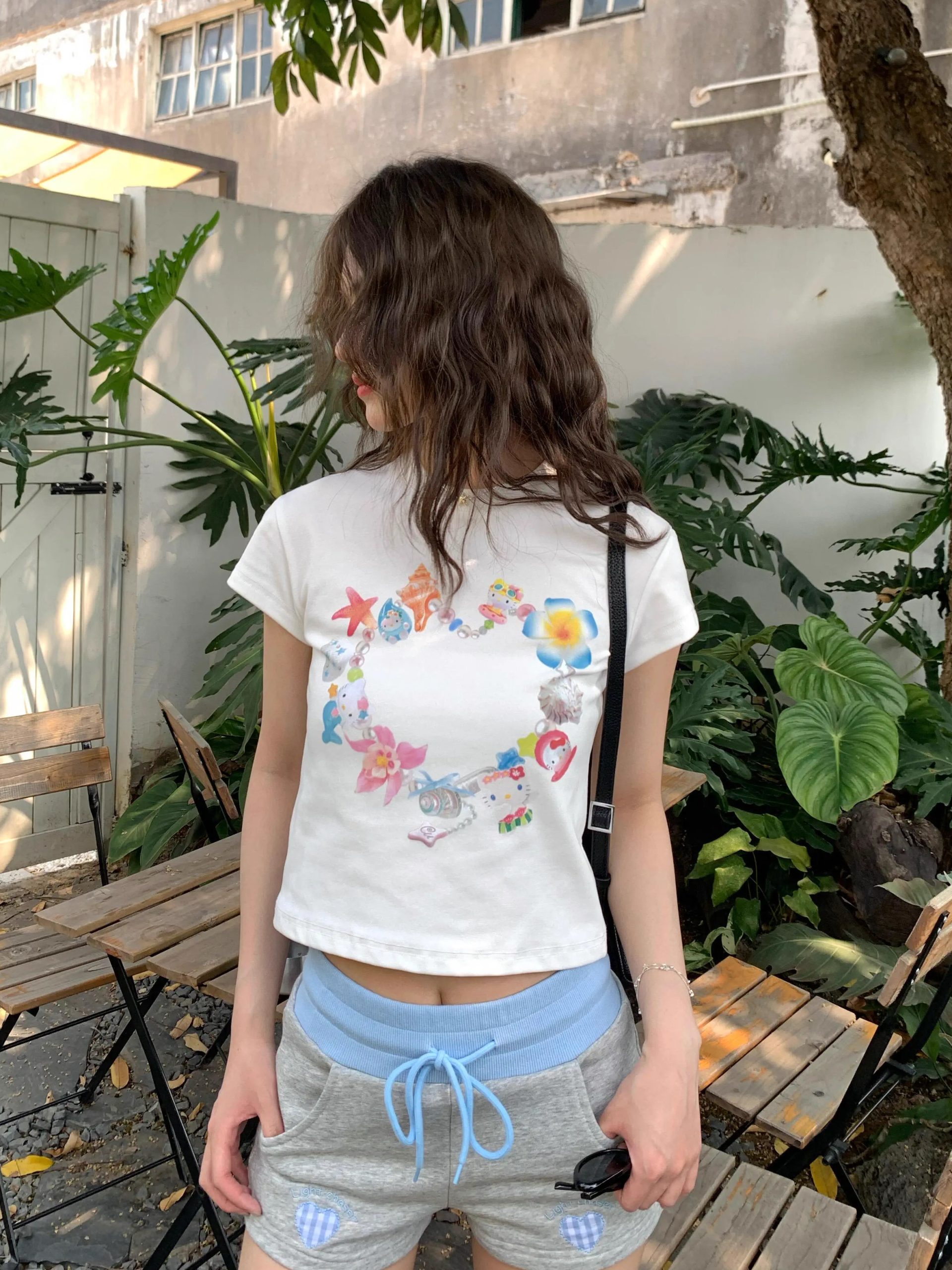 Korean Style Kitty Collar Printed Short Slim-Fit Cotton Short Sleeve Top for Sweet Girls Korean Style Kitty Collar Printed Short Slim-Fit Cotton Short Sleeve Top for Sweet Girls