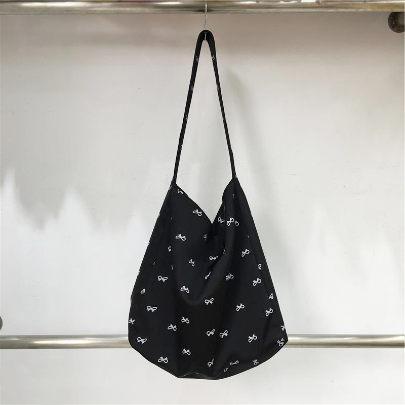 Korean Style Leopard Print Canvas Tote Bag - Large Capacity Casual Shoulder Bag for Students and Everyday Use Korean Style Leopard Print Canvas Tote Bag - Large Capacity Casual Shoulder Bag for Students and Everyday Use