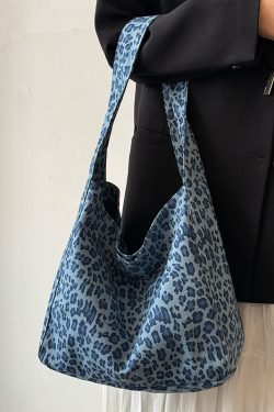 Korean-Style Leopard Print Canvas Tote Bag - Large Capacity Versatile Shoulder Bag for Commuting and Daily Use