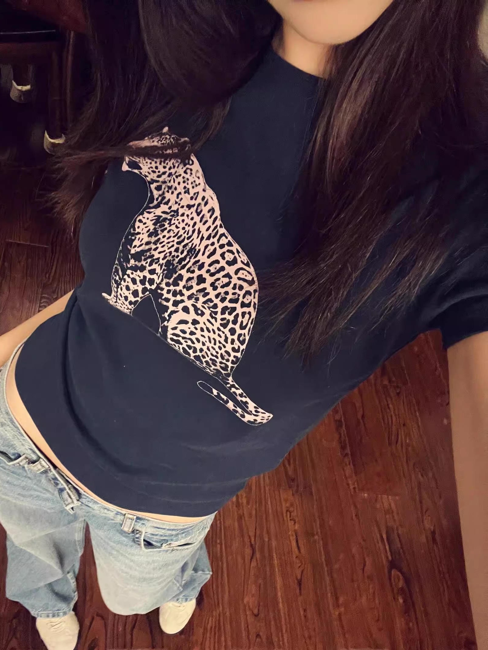 Korean Style Leopard Print Slim Fit Short Sleeve T-Shirt for Women - 25SS Pure Cotton Round Neck Top Korean Style Leopard Print Slim Fit Short Sleeve T-Shirt for Women - 25SS Pure Cotton Round Neck Top