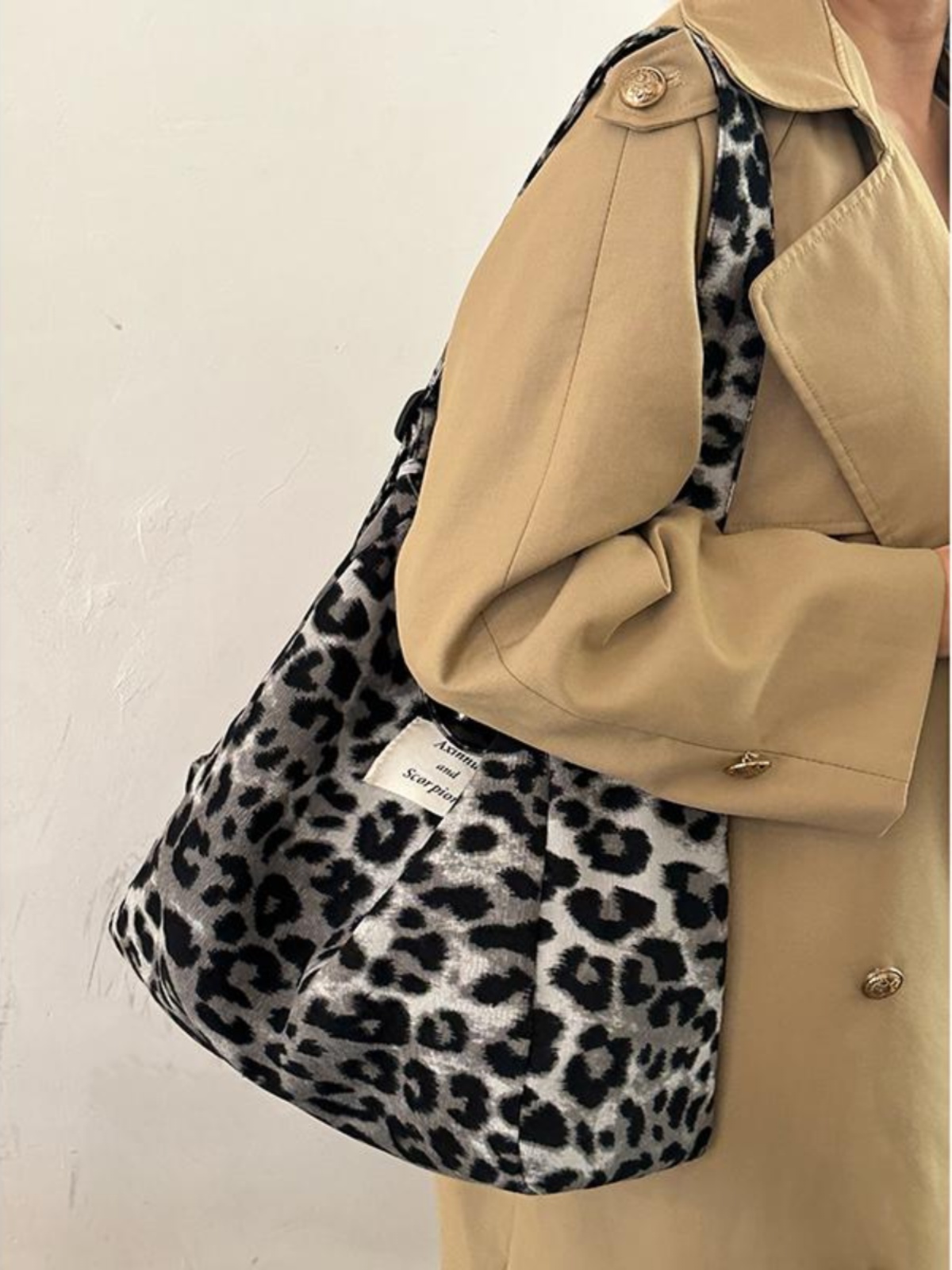 Korean-Style Leopard Print Wool Tote Bag for Women | Large Capacity Mother-Daughter Shoulder Crossbody Bag Korean-Style Leopard Print Wool Tote Bag for Women | Large Capacity Mother-Daughter Shoulder Crossbody Bag