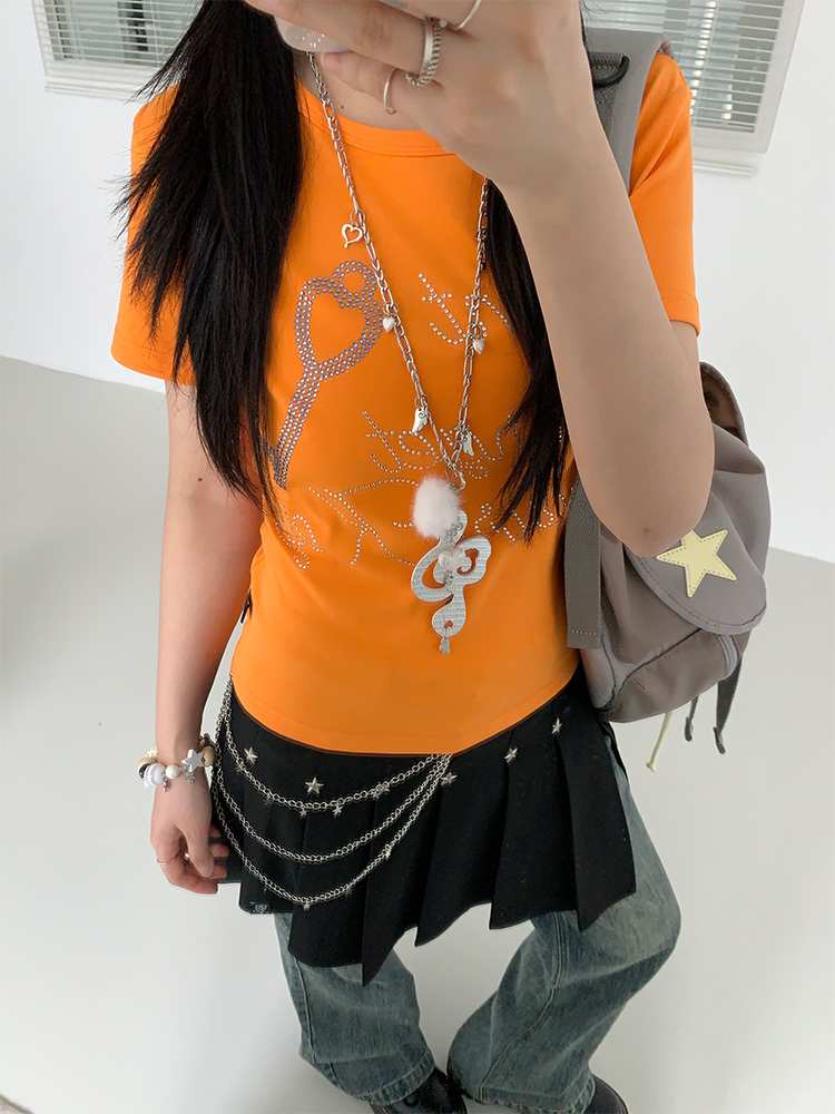 Korean-Style Love Key Rhinestone Short Sleeve Top for Women - Casual Cool Regular Fit Fashion Tee Korean-Style Love Key Rhinestone Short Sleeve Top for Women - Casual Cool Regular Fit Fashion Tee