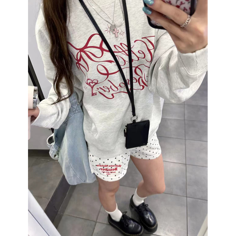 Korean-Style Mini Coin Purse 2025 - Versatile Red Square Neck-Hanging Card Holder Bag with Niche Design Korean-Style Mini Coin Purse 2025 - Versatile Red Square Neck-Hanging Card Holder Bag with Niche Design