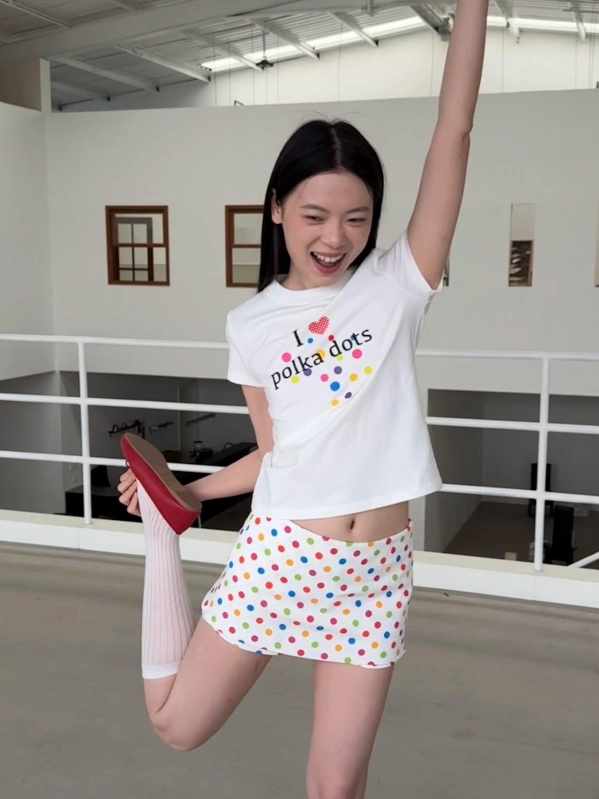 Korean Style Minimalist Polka Dot Color-Block Heart Print Short Sleeve Fitted Cotton T-Shirt for Women Korean Style Minimalist Polka Dot Color-Block Heart Print Short Sleeve Fitted Cotton T-Shirt for Women