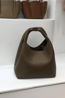 Korean Style Minimalist Retro Vegetable Basket Tote Bag - Commuter Bucket Crossbody Bag for Everyday Use