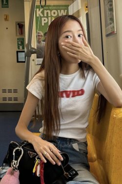 Korean Style Phantom Letter Print Short Sleeve Slim Fit Pure Cotton T-Shirt for Women - Trendy Casual Fashion Top