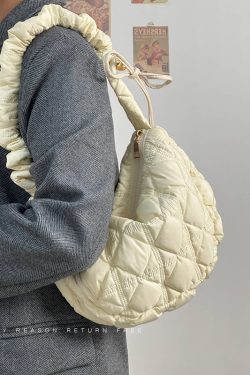 Korean-Style Pleated Dumpling Bag for Women, Large Capacity Lightweight Cloud Underarm Crossbody Bag
