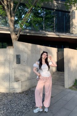 Korean Style Plus Size Ultra-Thin Cargo Pants for Women - Casual Outdoor Mountaineering Feu Parachute Design