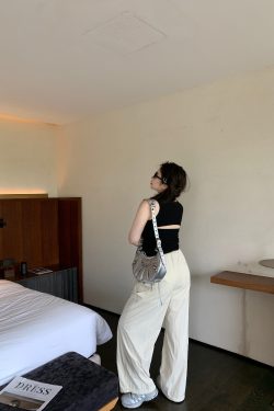 Korean Style Plus Size Ultra-Thin Cargo Pants for Women - Casual Outdoor Mountaineering Feu Parachute Design