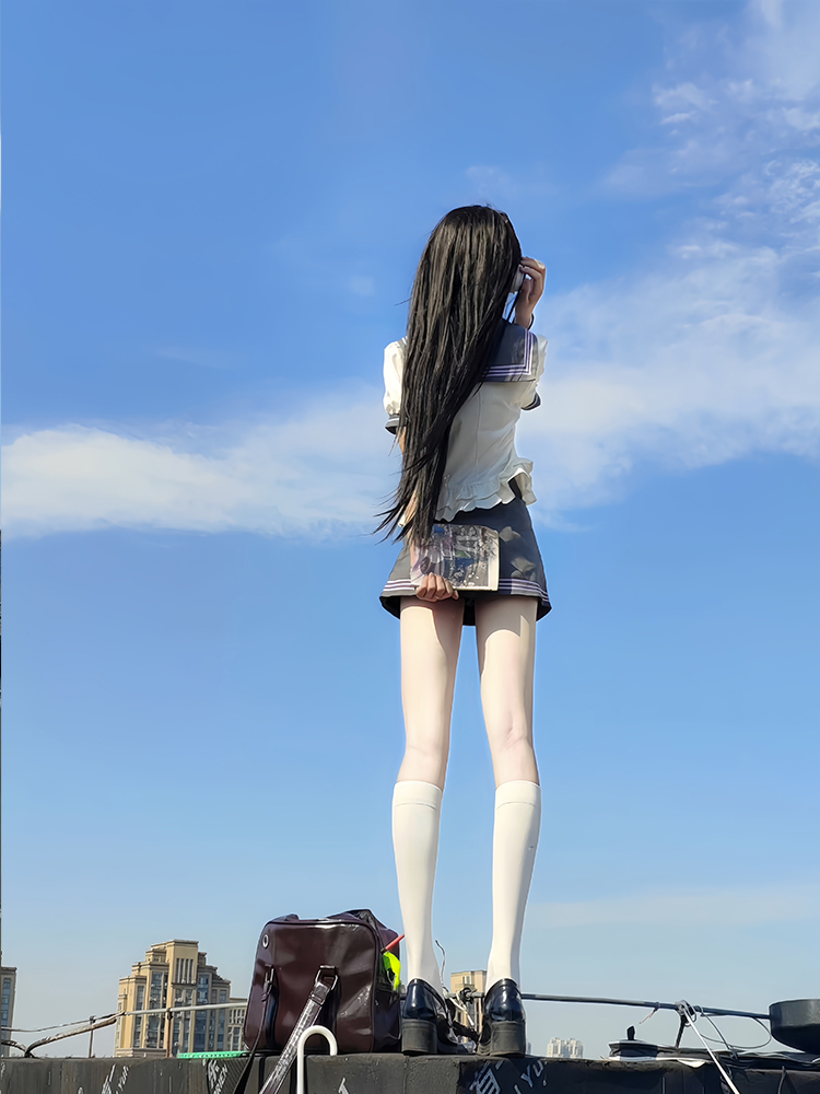 Korean-Style Pudding Bear Bodycon Top for Women - Slimming Summer Uniform in Sweet and Spicy College Style Korean-Style Pudding Bear Bodycon Top for Women - Slimming Summer Uniform in Sweet and Spicy College Style