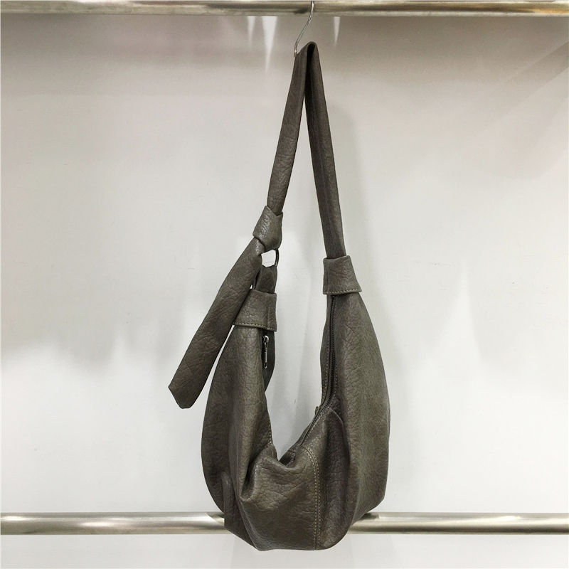 Korean-Style Retro Soft Leather Dumpling Bag - Large Capacity, Wrinkled Design, Casual Versatile Shoulder & Crossbody Bag Korean-Style Retro Soft Leather Dumpling Bag - Large Capacity, Wrinkled Design, Casual Versatile Shoulder & Crossbody Bag