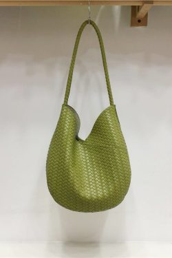 Korean Style Retro Woven Texture Handbag - Soft Leather Fashionable High-Quality Shoulder Tote Bag