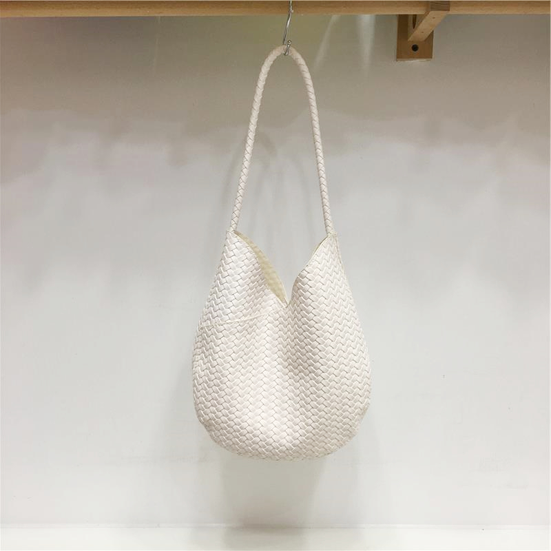 Korean Style Retro Woven Texture Handbag - Soft Leather Fashionable High-Quality Shoulder Tote Bag Korean Style Retro Woven Texture Handbag - Soft Leather Fashionable High-Quality Shoulder Tote Bag