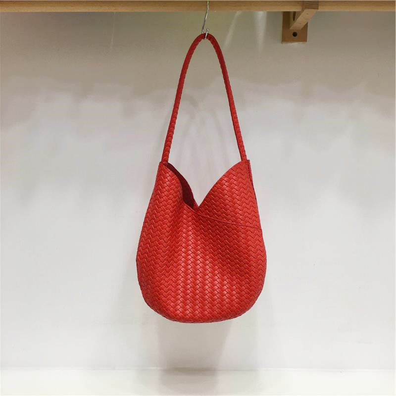 Korean Style Retro Woven Texture Handbag - Soft Leather Fashionable High-Quality Shoulder Tote Bag Korean Style Retro Woven Texture Handbag - Soft Leather Fashionable High-Quality Shoulder Tote Bag