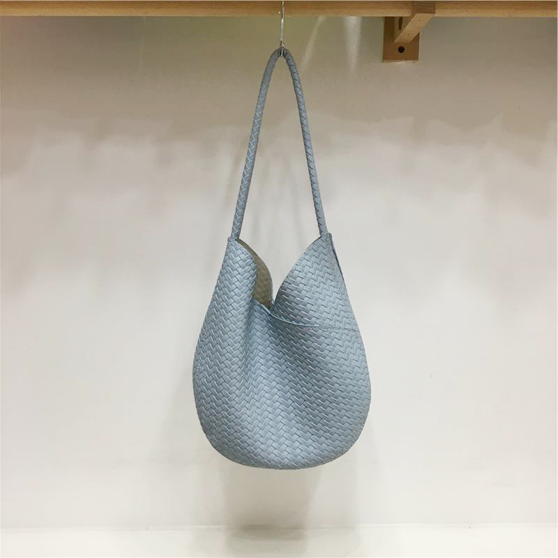 Korean Style Retro Woven Texture Handbag - Soft Leather Fashionable High-Quality Shoulder Tote Bag Korean Style Retro Woven Texture Handbag - Soft Leather Fashionable High-Quality Shoulder Tote Bag