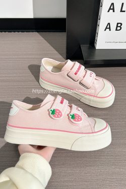 Korean Style Strawberry Heart Velcro Canvas Sneakers for Women - Breathable Sports Shoes for Students