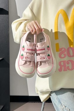 Korean Style Strawberry Heart Velcro Canvas Sneakers for Women - Breathable Sports Shoes for Students