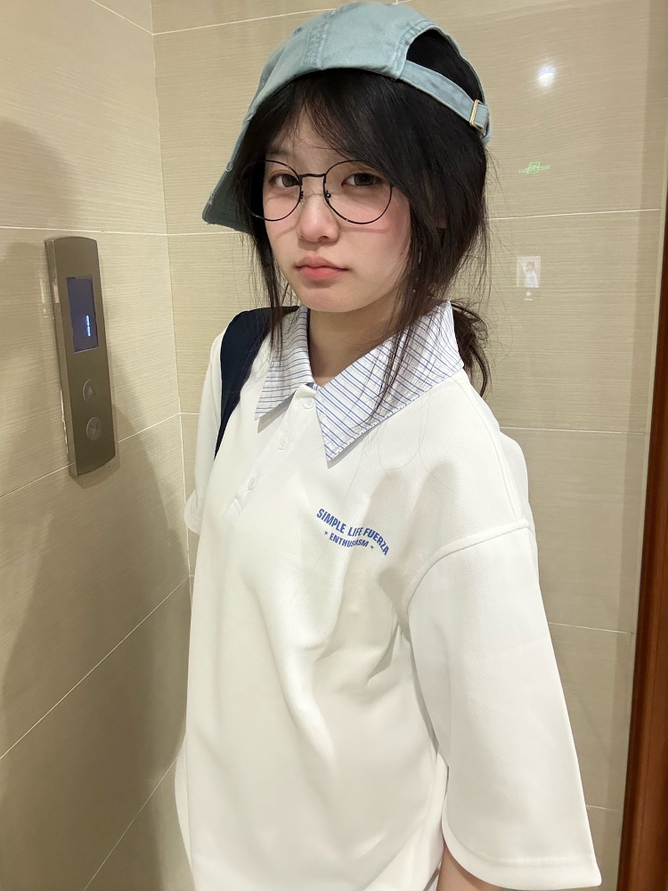 Korean Style Striped Patchwork Polo Collar White Short Sleeve T-Shirt for Women - Summer 2023 Trendy College Top Korean Style Striped Patchwork Polo Collar White Short Sleeve T-Shirt for Women - Summer 2023 Trendy College Top