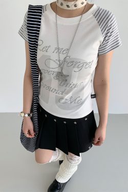 Korean Style Striped T-shirt for Women - Summer Spliced Raglan Sleeve Short Sleeve Top, Trendy Niche Fashion