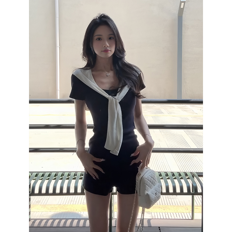 Korean Style Summer Three-Piece Set: Slim-Fit Short-Sleeve T-Shirt & Navy Blue Casual Shorts for Women Korean Style Summer Three-Piece Set: Slim-Fit Short-Sleeve T-Shirt & Navy Blue Casual Shorts for Women