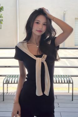 Korean Style Summer Three-Piece Set: Slim-Fit Short-Sleeve T-Shirt & Navy Blue Casual Shorts for Women