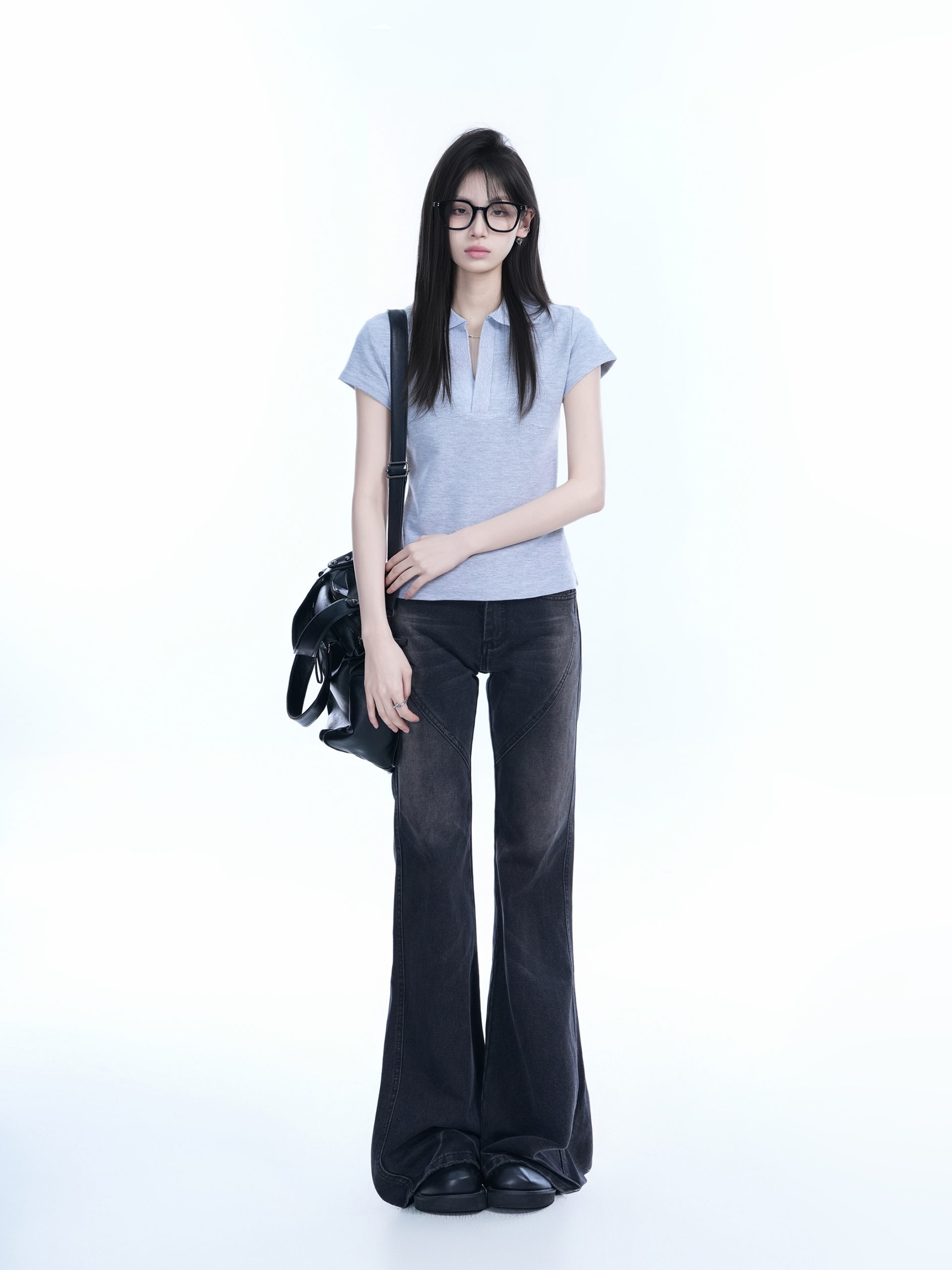 Korean-Style V-Neck Short Sleeve T-Shirt for Women - Slim Fit College Trendy Polo Top Korean-Style V-Neck Short Sleeve T-Shirt for Women - Slim Fit College Trendy Polo Top