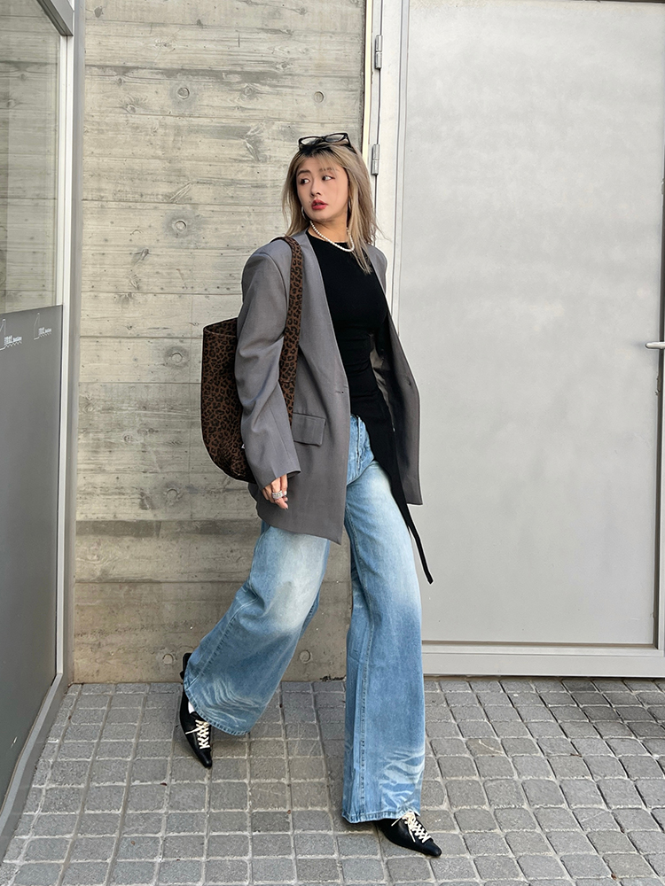 Korean-Style Washed High-Waisted Wide-Leg Jeans for Women, Loose Vintage Straight Pants, Spring Fashion Trousers Korean-Style Washed High-Waisted Wide-Leg Jeans for Women, Loose Vintage Straight Pants, Spring Fashion Trousers