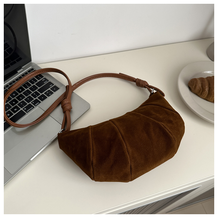 Korean Style Women's Horn-Shaped Suede Dumpling Bag - Trendy 2025 Versatile Shoulder & Crossbody Bag Korean Style Women's Horn-Shaped Suede Dumpling Bag - Trendy 2025 Versatile Shoulder & Crossbody Bag