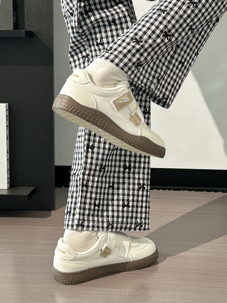 Korean Style Women's Versatile Breathable White Velcro Sneakers - Niche Design for Spring and Summer Korean Style Women's Versatile Breathable White Velcro Sneakers - Niche Design for Spring and Summer