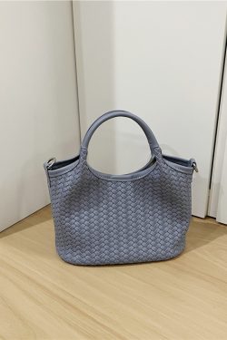Korean Style Woven Soft Leather Vegetable Basket Handbag - Fashionable Crossbody Tote Bag for Trendy Looks