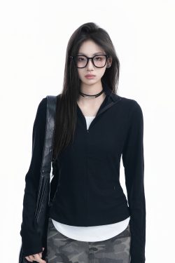 Korean Style Zipper Knitted Long Sleeve T-Shirt - Slim Fit Fake Two-Piece Design with Flattering Base for Spring Fashion
