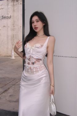 Lace Camisole and Fishbone Long Skirt Set for Women - Spring 2025 Sexy Fashion, Chic Look, Perfect for 90s and Y2K Styles