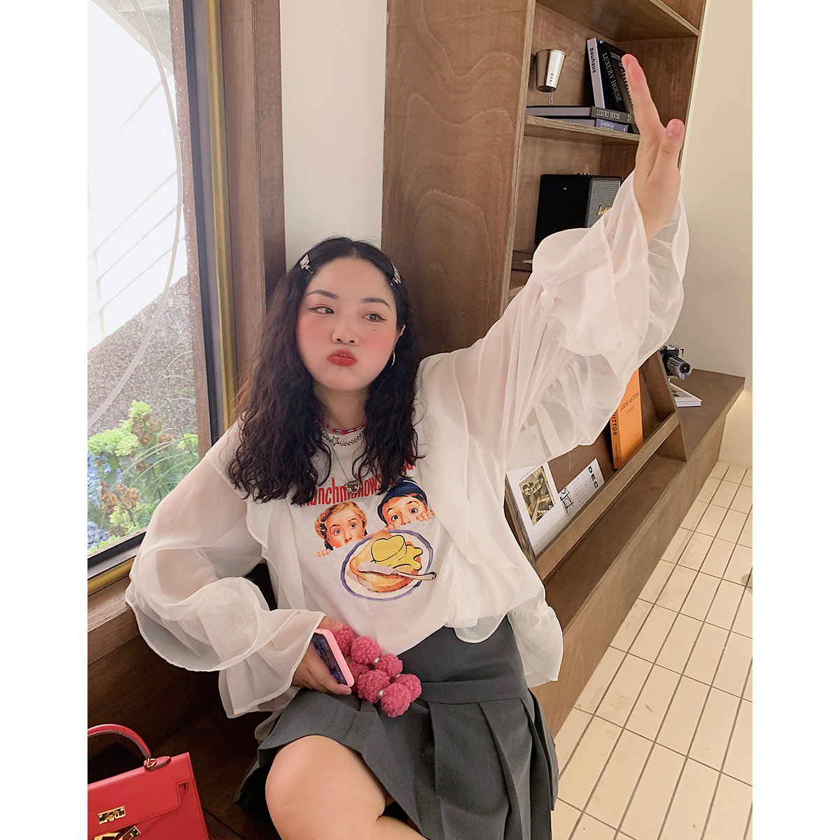 Lace-Edged Chiffon Shirt for Women, Loose Plus Size, Stylish Fashion Top, Belly-Covering, 90s-Inspired Chic Blouse Lace-Edged Chiffon Shirt for Women, Loose Plus Size, Stylish Fashion Top, Belly-Covering, 90s-Inspired Chic Blouse