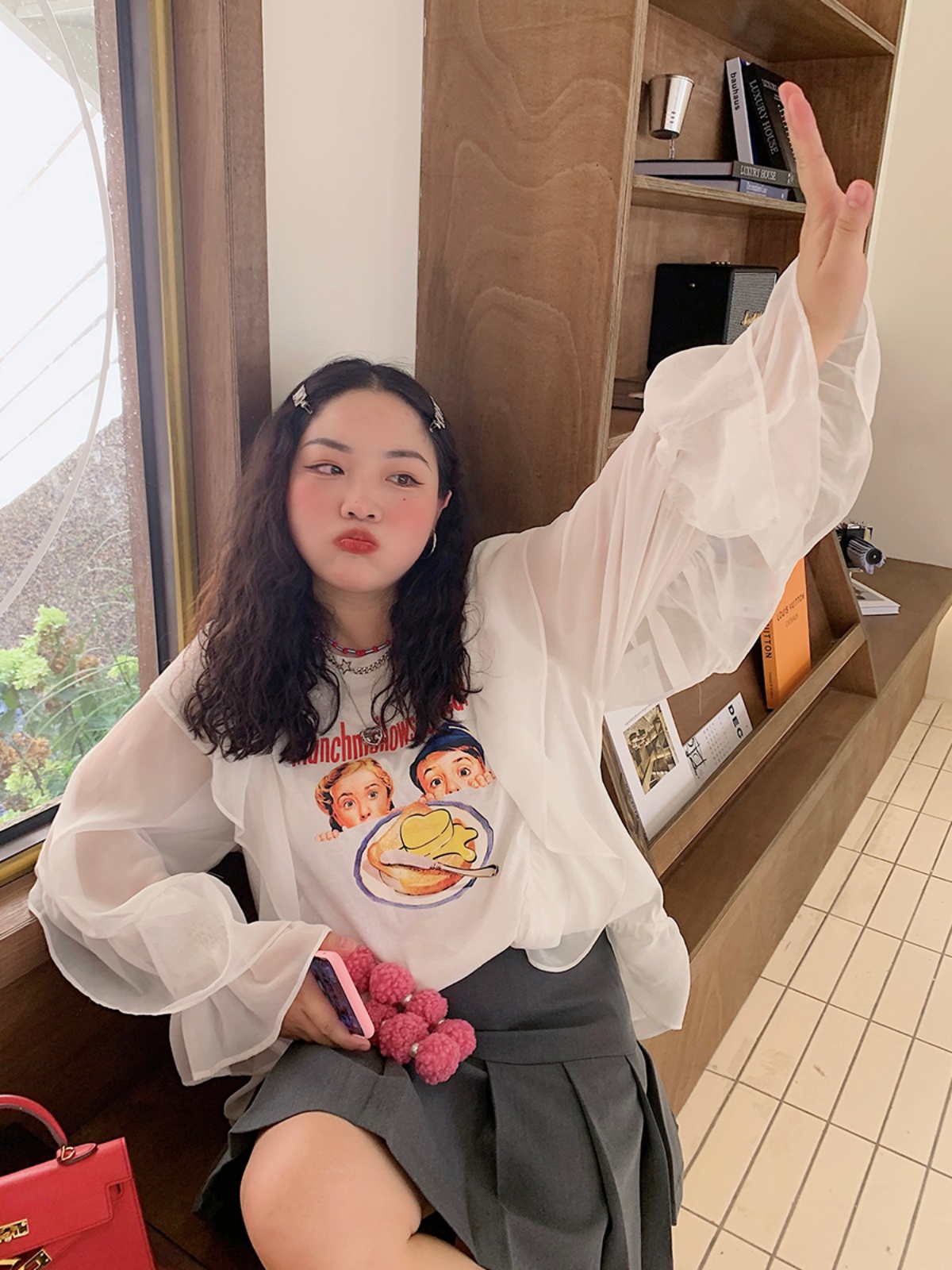 Lace-Edged Chiffon Shirt for Women, Loose Plus Size, Stylish Fashion Top, Belly-Covering, 90s-Inspired Chic Blouse Lace-Edged Chiffon Shirt for Women, Loose Plus Size, Stylish Fashion Top, Belly-Covering, 90s-Inspired Chic Blouse