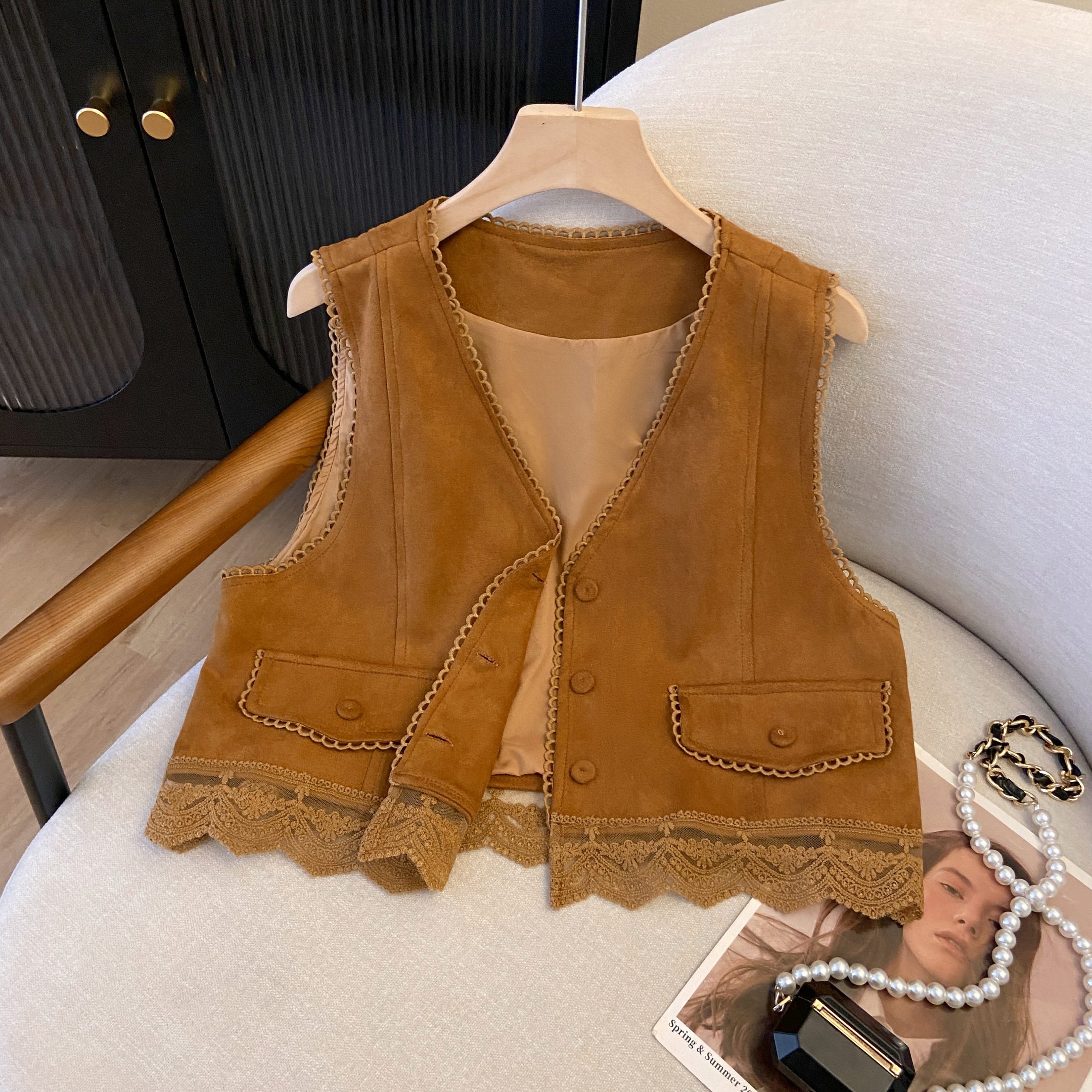 Lace Embroidered Patchwork Suede Vest for Women - Boho Short Cardigan for Travel Outfits, Ideal for 90s and Y2K Styles Lace Embroidered Patchwork Suede Vest for Women - Boho Short Cardigan for Travel Outfits, Ideal for 90s and Y2K Styles