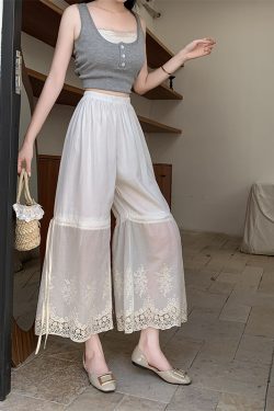 Lace Leggings with Anti-Exposure Lining, Cotton-Linen Wide-Leg Pants for Women, Layered Style for Hanfu and Qipao, Trendy Fashion Essential