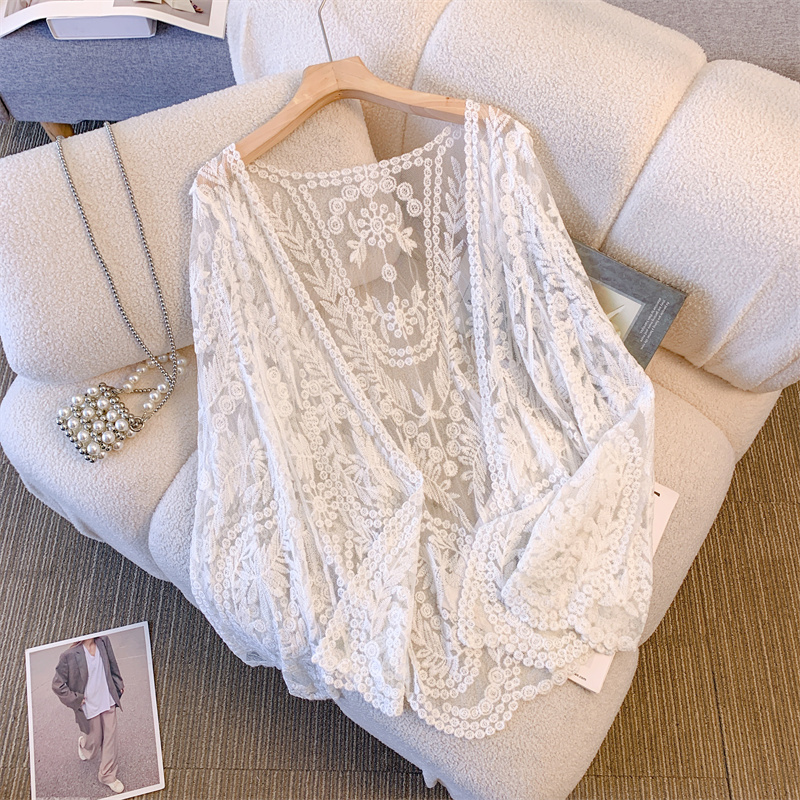 Lace Shawl Cardigan for Women - Lightweight Summer Outerwear, Hollow-Out Design for Skirts and Qipaos, Stylish Sun Protection Lace Shawl Cardigan for Women - Lightweight Summer Outerwear, Hollow-Out Design for Skirts and Qipaos, Stylish Sun Protection