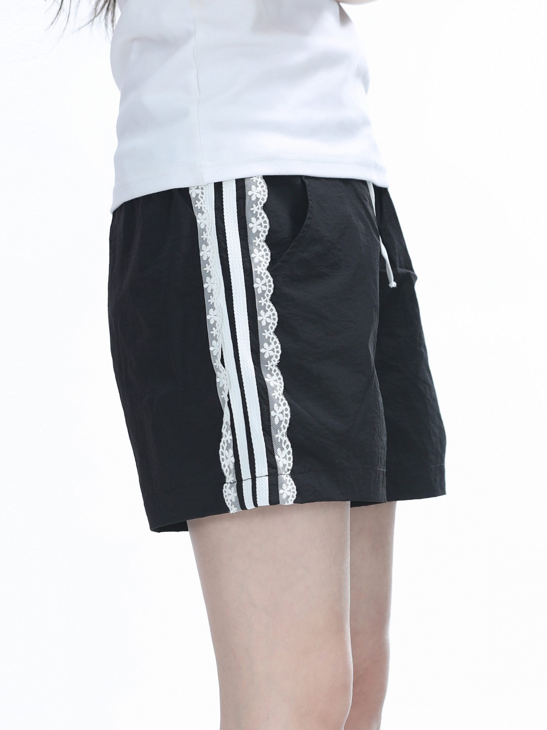 Lace Trim Spliced Ultra-Short Casual Shorts for Women - Summer Quick-Dry Sports Hot Pants - Y2K Style Lace Trim Spliced Ultra-Short Casual Shorts for Women - Summer Quick-Dry Sports Hot Pants - Y2K Style