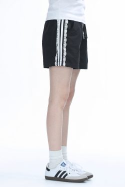 Lace Trim Spliced Ultra-Short Casual Shorts for Women - Summer Quick-Dry Sports Hot Pants - Y2K Style