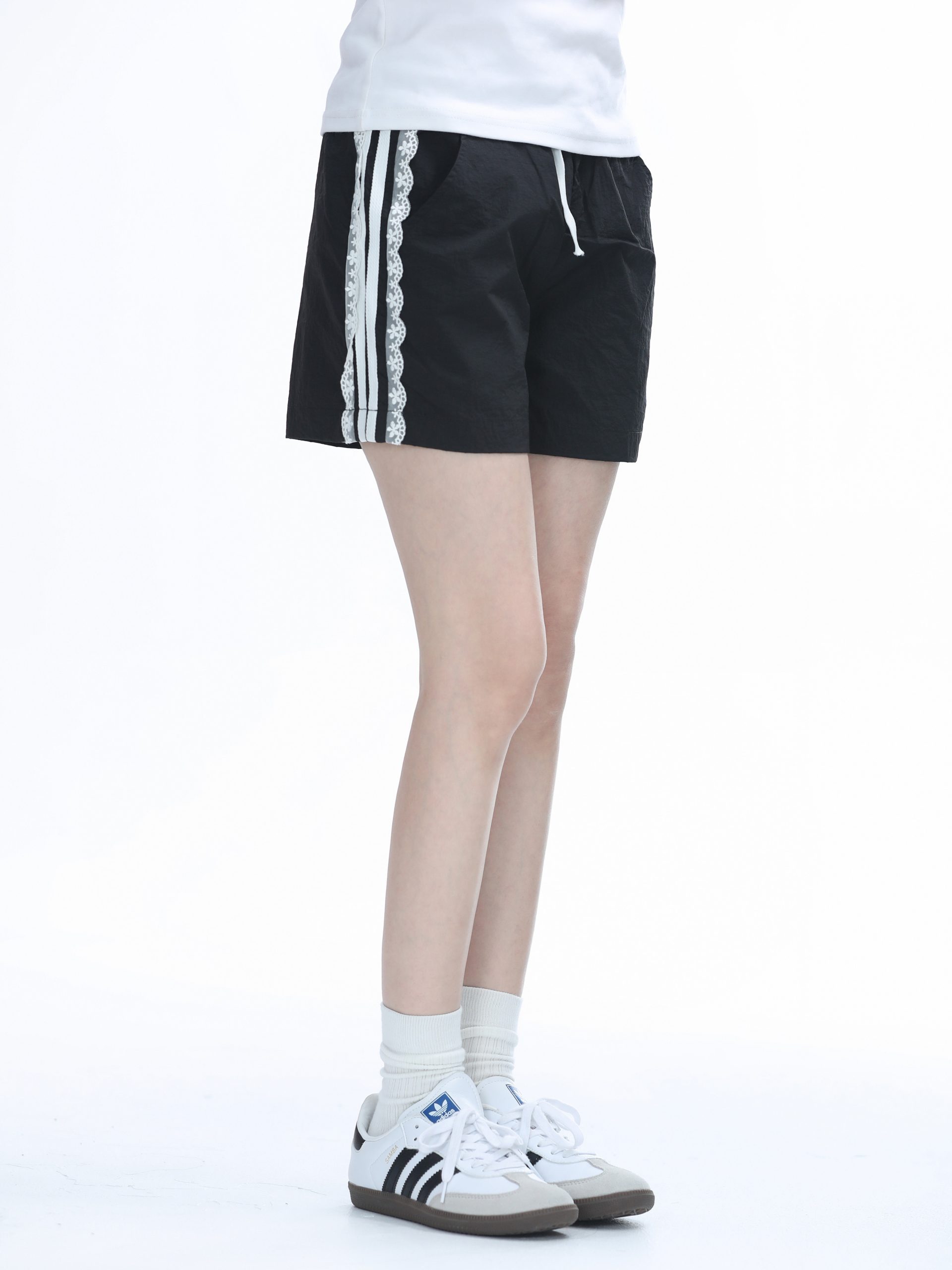 Lace Trim Spliced Ultra-Short Casual Shorts for Women - Summer Quick-Dry Sports Hot Pants - Y2K Style Lace Trim Spliced Ultra-Short Casual Shorts for Women - Summer Quick-Dry Sports Hot Pants - Y2K Style