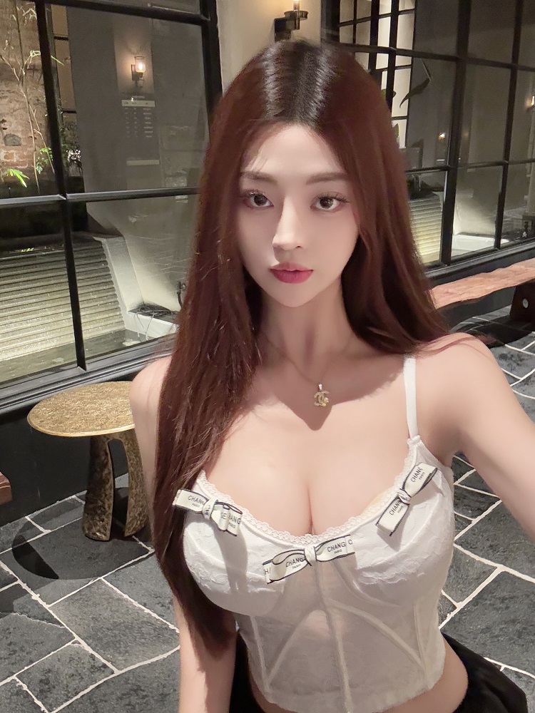 Lace Vest Camisole Top - Slim Fit with Built-In Chest Pad, Pure Desire Style, Perfect for Y2K and 90s Fashion Trends Lace Vest Camisole Top - Slim Fit with Built-In Chest Pad, Pure Desire Style, Perfect for Y2K and 90s Fashion Trends