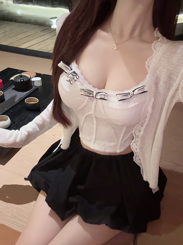 Lace Vest Camisole Top - Slim Fit with Built-In Chest Pad, Pure Desire Style, Perfect for Y2K and 90s Fashion Trends Lace Vest Camisole Top - Slim Fit with Built-In Chest Pad, Pure Desire Style, Perfect for Y2K and 90s Fashion Trends