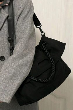 Large-Capacity Canvas Commuter Tote Bag for College Students, Women's Crossbody Shoulder Bag, Perfect for Classes and Daily Use