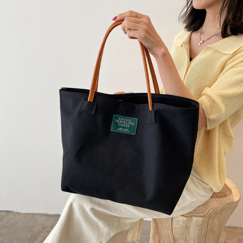 Large Capacity Canvas Tote Bag for Women - Minimalist Single-Shoulder Commuter Bag, Retro Style for College Students Large Capacity Canvas Tote Bag for Women - Minimalist Single-Shoulder Commuter Bag, Retro Style for College Students