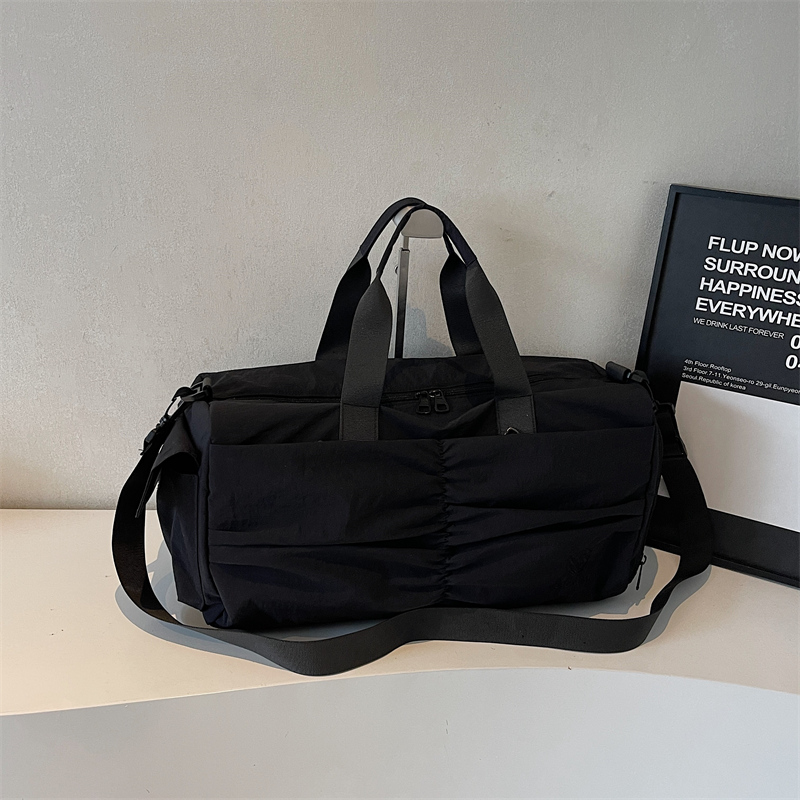 Large Capacity Crossbody Sports Fitness Bag with Dry Wet Separation - Travel Tote for Outdoor Luggage Storage Large Capacity Crossbody Sports Fitness Bag with Dry Wet Separation - Travel Tote for Outdoor Luggage Storage