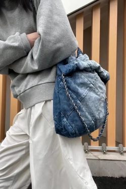 Large Capacity Denim Commuter Tote Bag with Chain Shoulder Strap - Stylish Autumn Winter Cloth Bag for Women